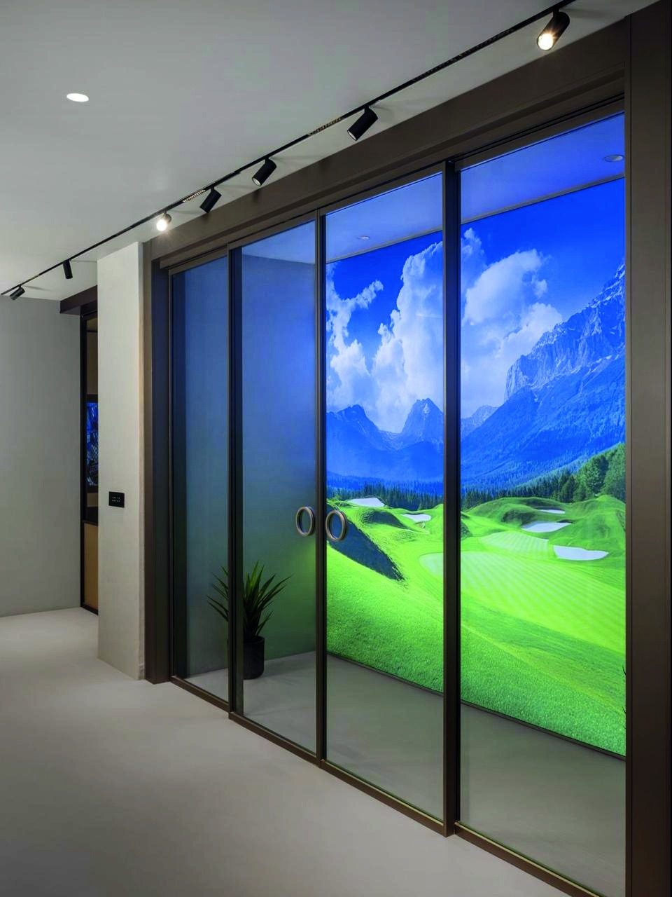 Sliding Wall to the Garden, Private Villa · Delhi NCR